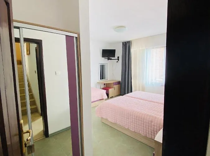 호텔 Villas Sozopol 2*